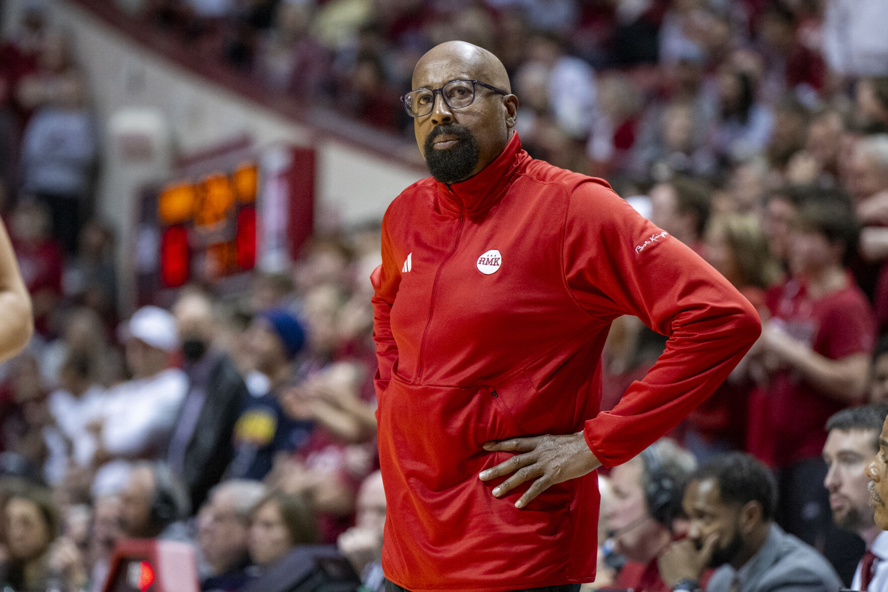 BOZICH | Pat Kelsey, Louisville delivered knockout blow to Mike Woodson at Indiana